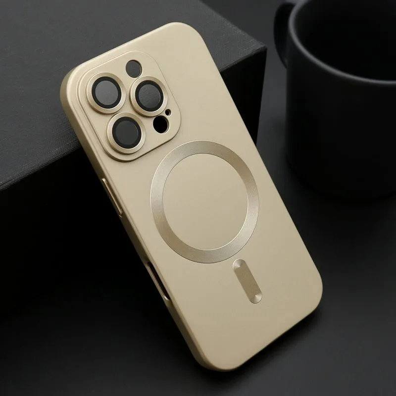 Maska ELEGANT MAGSAFE za iPhone 16 Pro/ zlatna