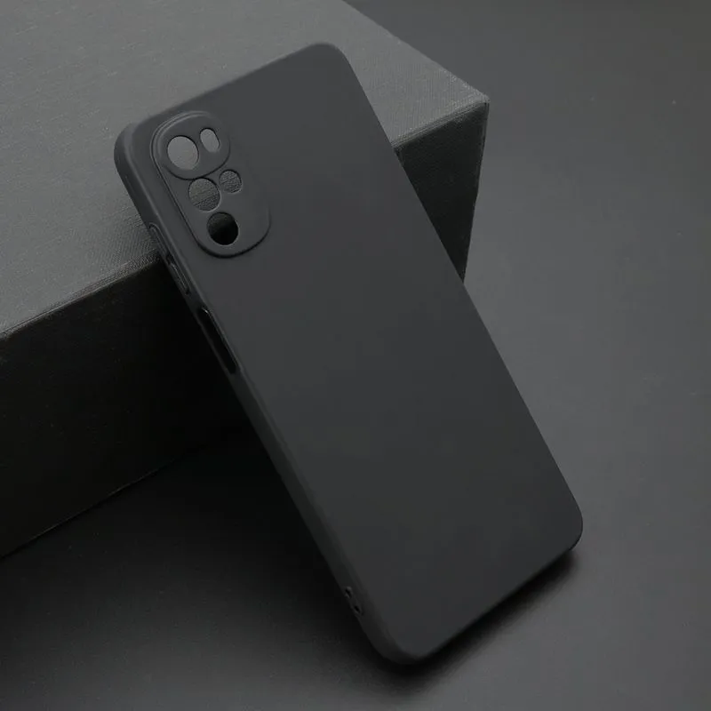 Maska Gentle Color za Motorola Moto G22/ crna