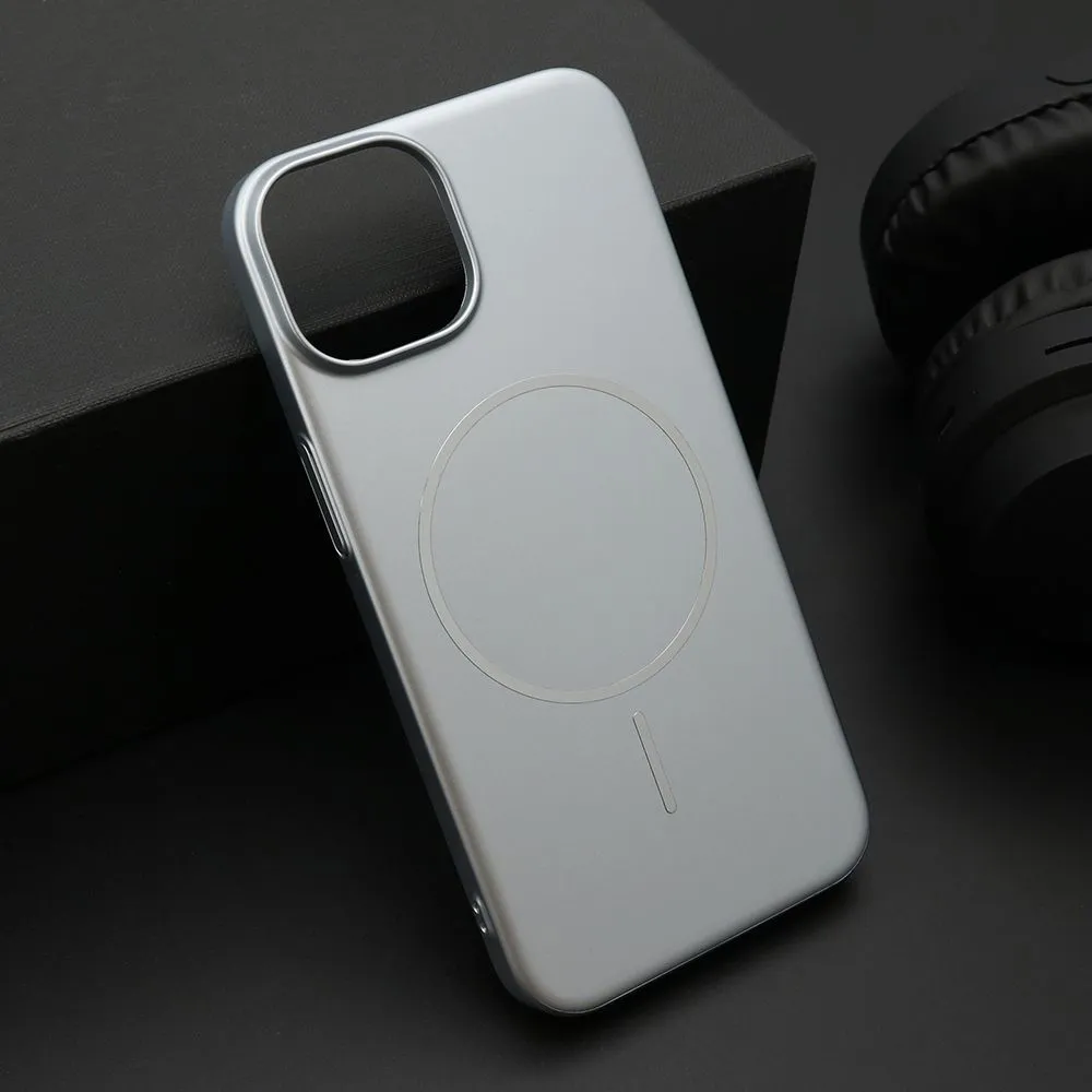 Maska PURE MATTE MagSafe za iPhone 14/ srebrna