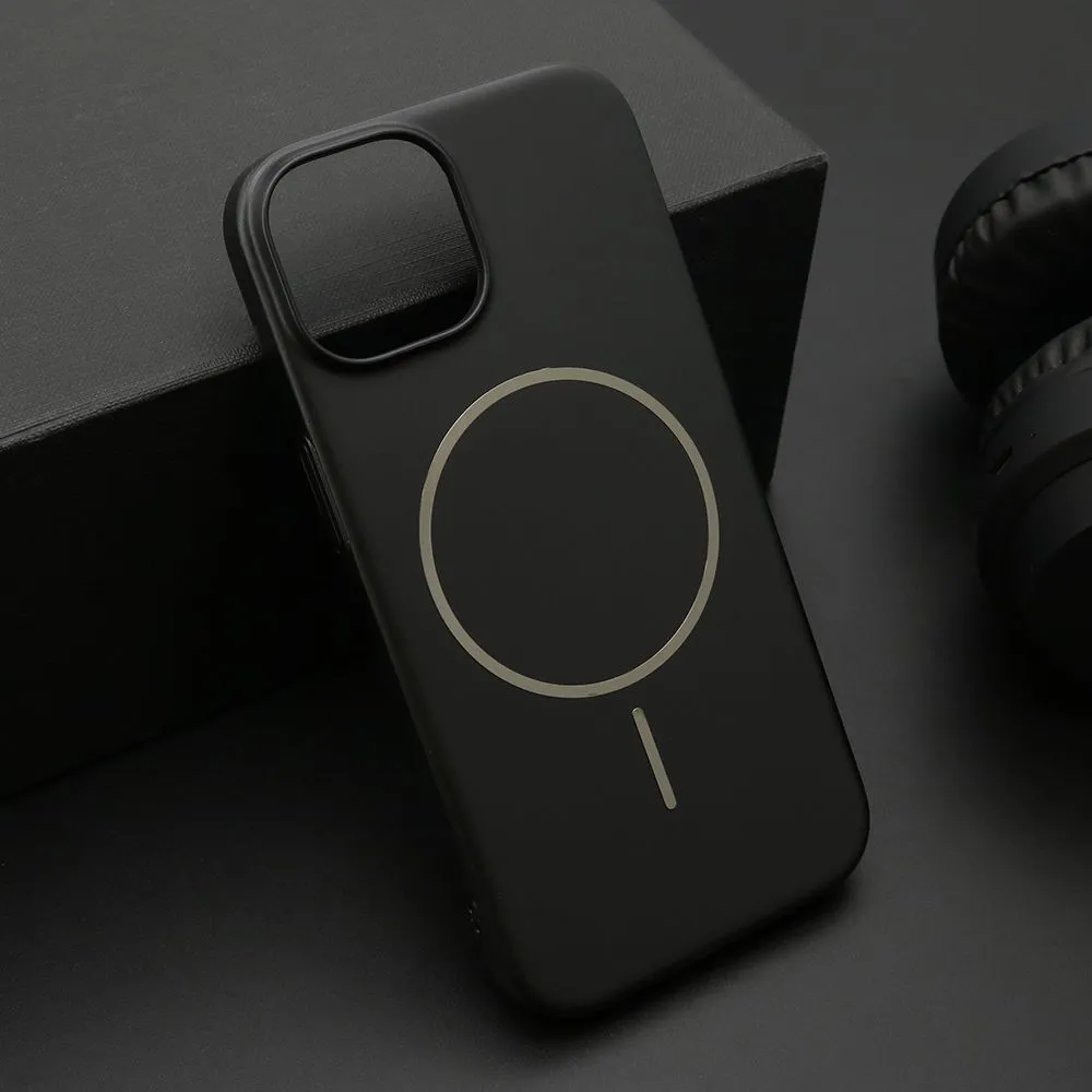 Maska PURE MATTE MagSafe za iPhone 15/ crna