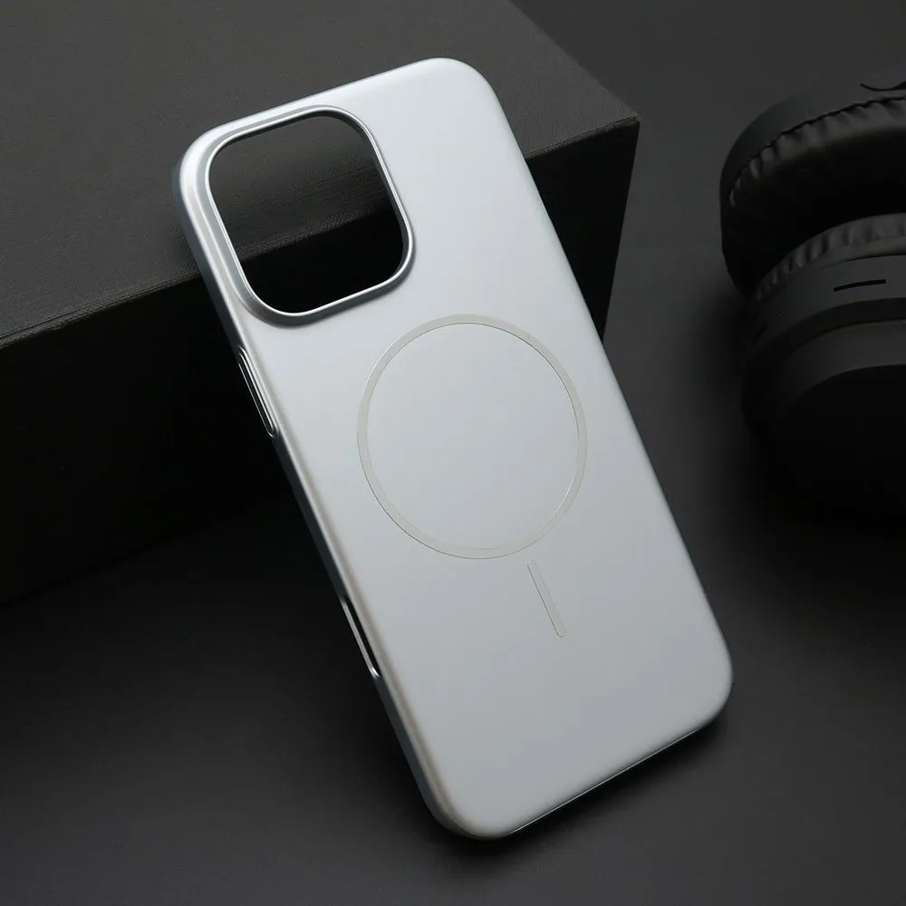 Maska PURE MATTE MagSafe za iPhone 16 Pro Max/ srebrna