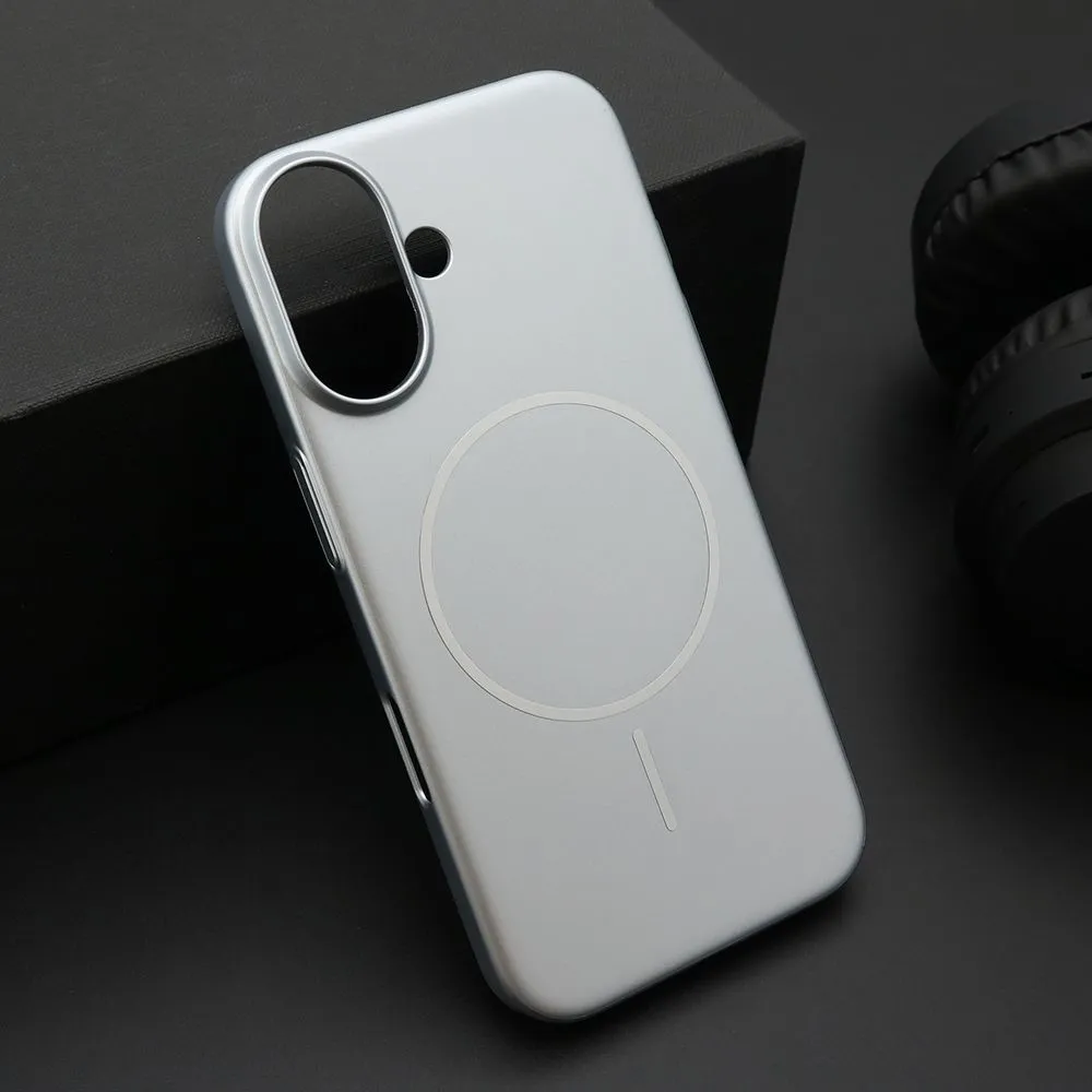 Maska PURE MATTE MagSafe za iPhone 16/ srebrna