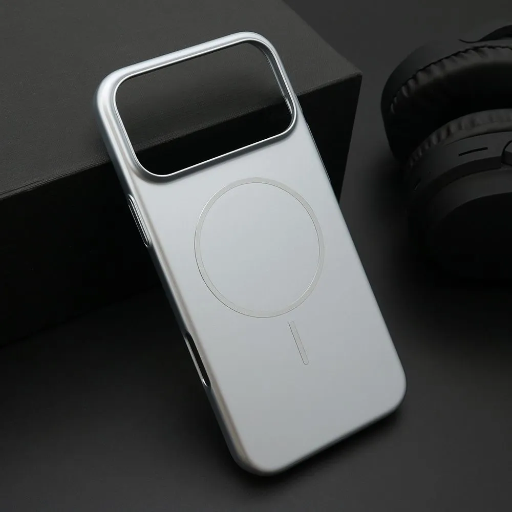 Maska PURE MATTE MagSafe za iPhone 17 Pro Max/ srebrna