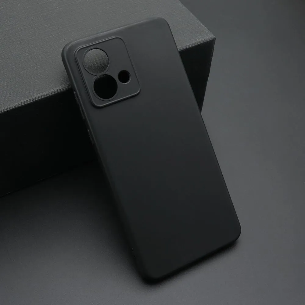 Maska Ultra tanki Color za Motorola Moto G84/ crna