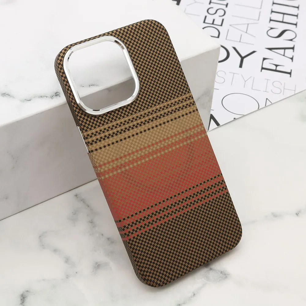 Maska UrbanMesh za iPhone 15 Pro Max