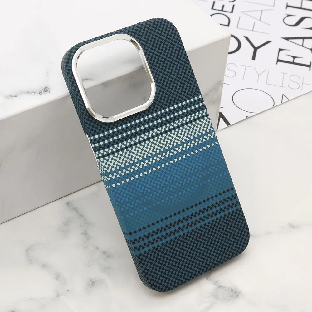 Maska UrbanMesh za iPhone 15 Pro