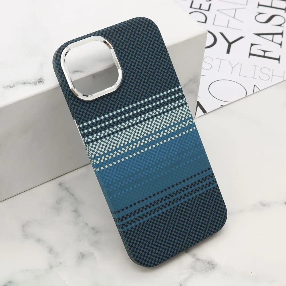 Maska UrbanMesh za iPhone 15