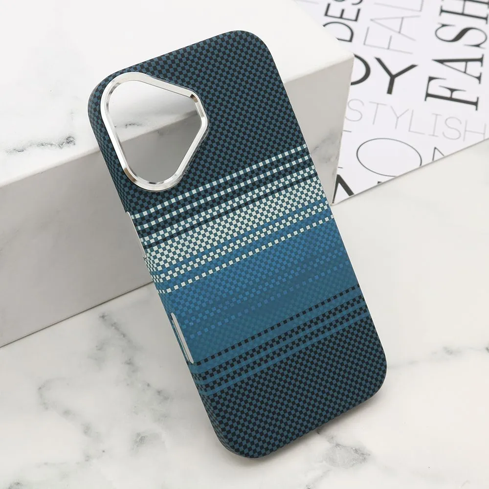 Maska UrbanMesh za iPhone 16