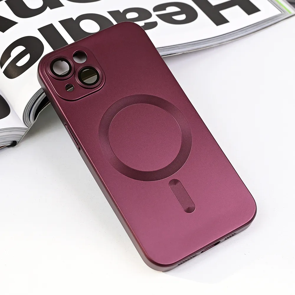 Maska za iPhone 13 6.1 Magsafe Chrome bordo