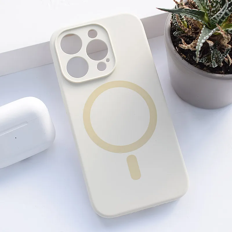 Maska za iPhone 15 Pro krem Mag Case PureTone