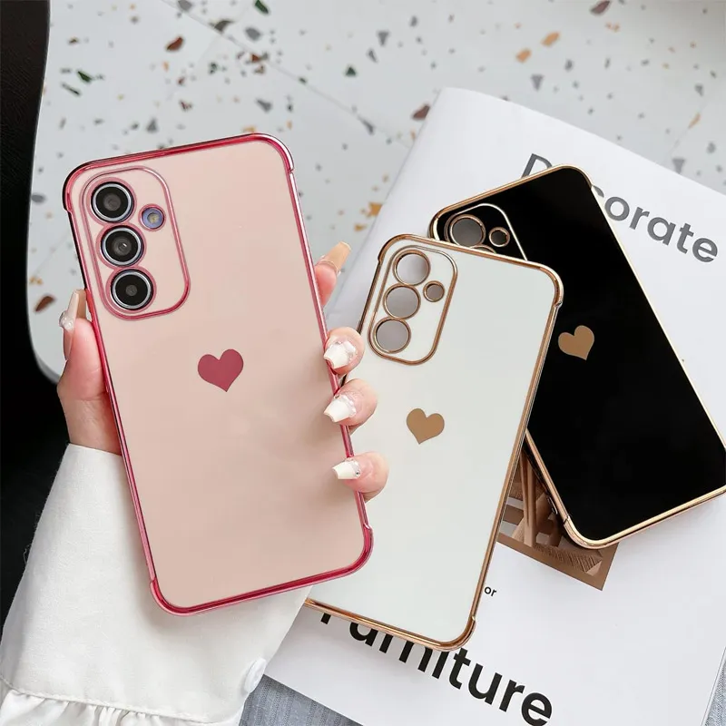 Maska za iPhone 15 Pro Max Heart Frame bela