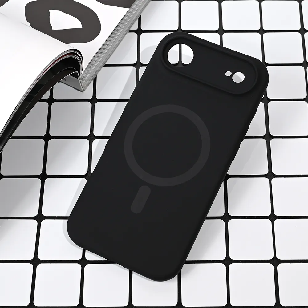 Maska za iPhone 17 Air 6.6 crna Magsafe Pure color