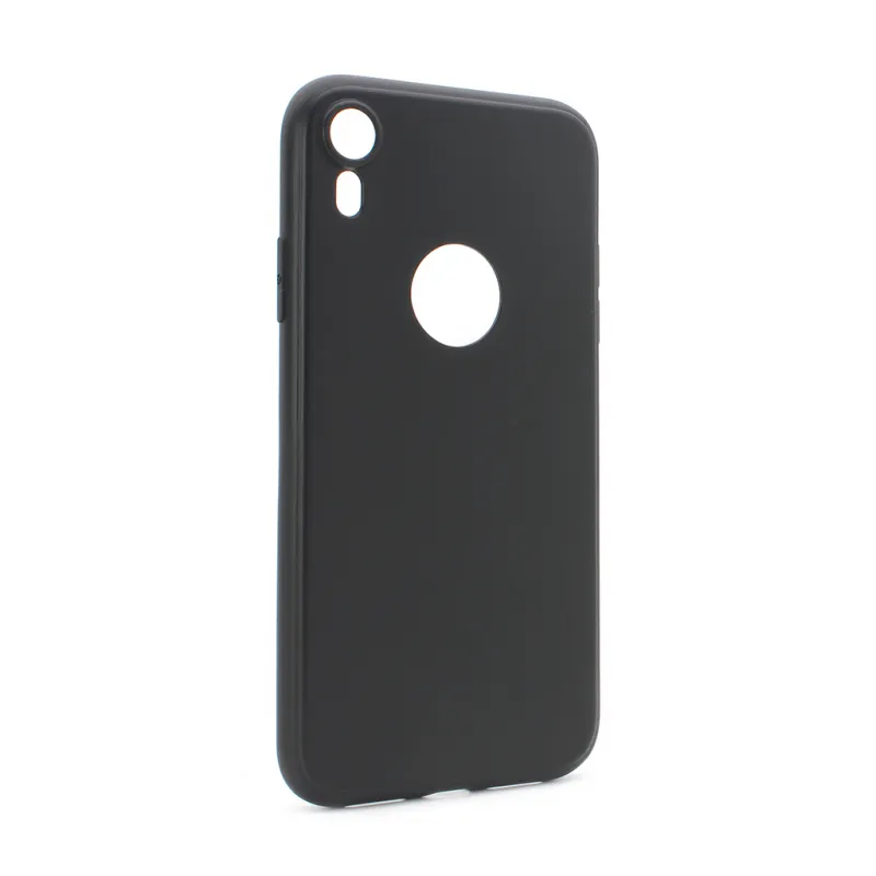 Maska za iPhone XR mat silikonska Skin crna (sa otvorom za logo)