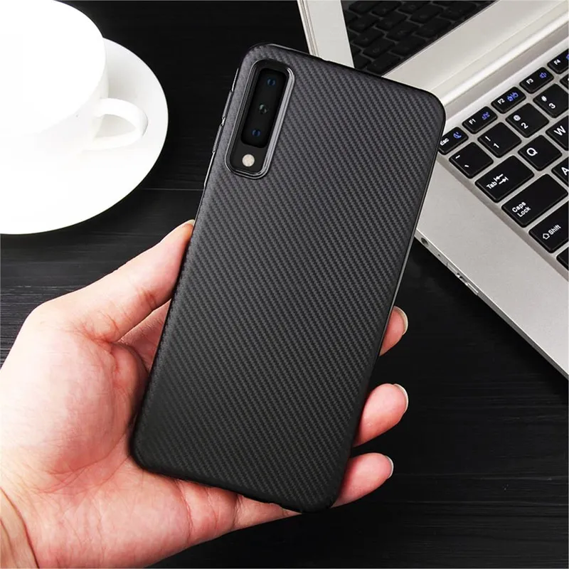 Maska za Samsung A20/ A205F/ A30/ A305F Carbon fiber srebrna