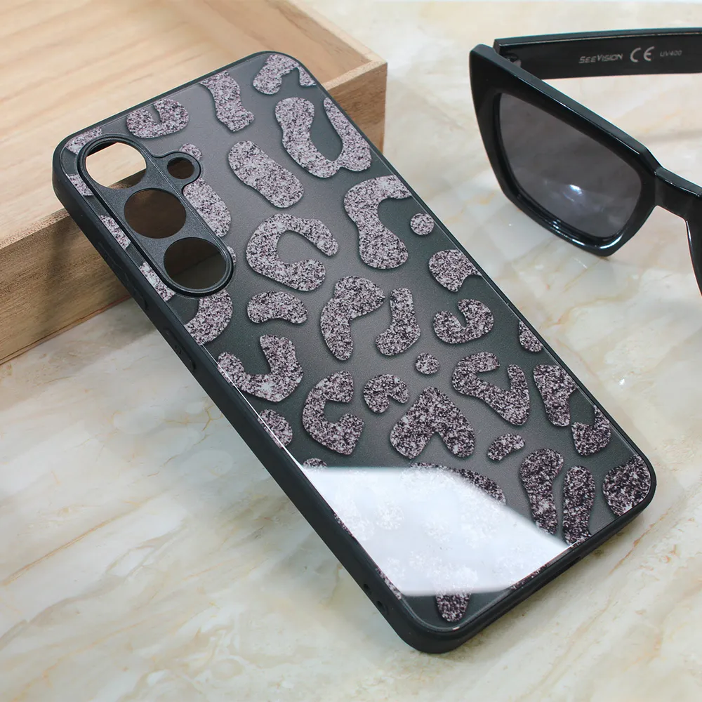 Maska za Samsung Galaxy S24 Plus Shiny glass crna