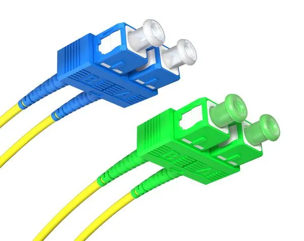 OPTON Optički Optic Patchcord SC/APC-SC/UPC SM duplex 2m G652.D