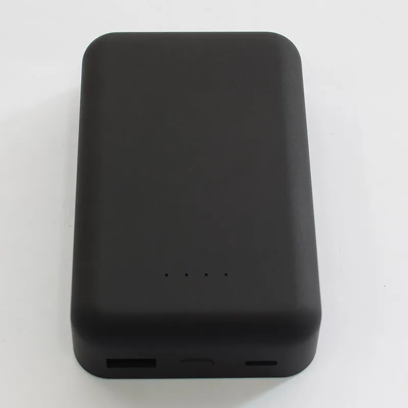 Power Bank Mag Charger 10000 mAh 22.5W crna