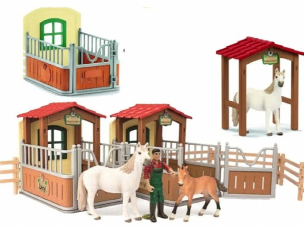 SCHLEICH Stale za konje