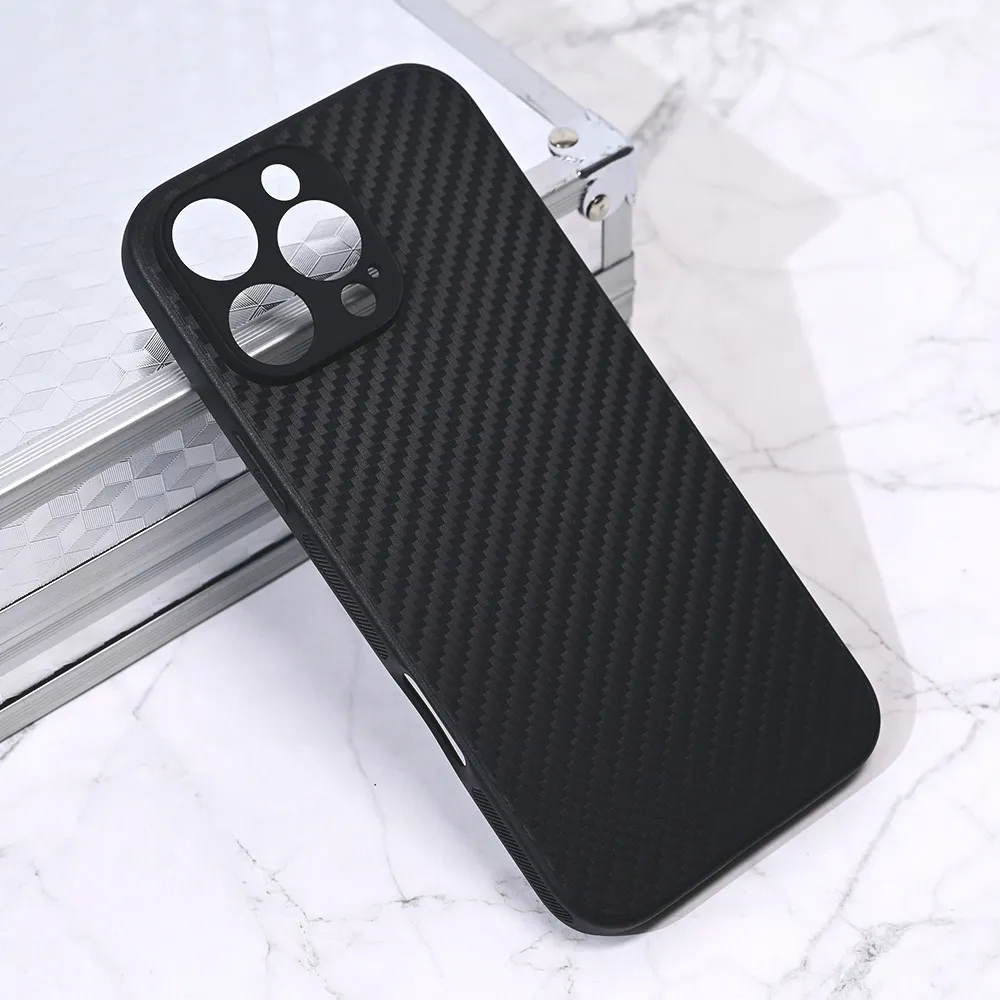 Torbica Carbon fiber za iPhone 16 Pro Max 6.9 crna