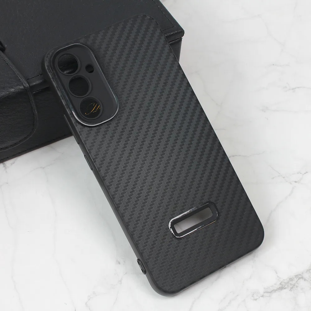 Torbica Carbon Stripe za Samsung A346B Galaxy A34 5G crna