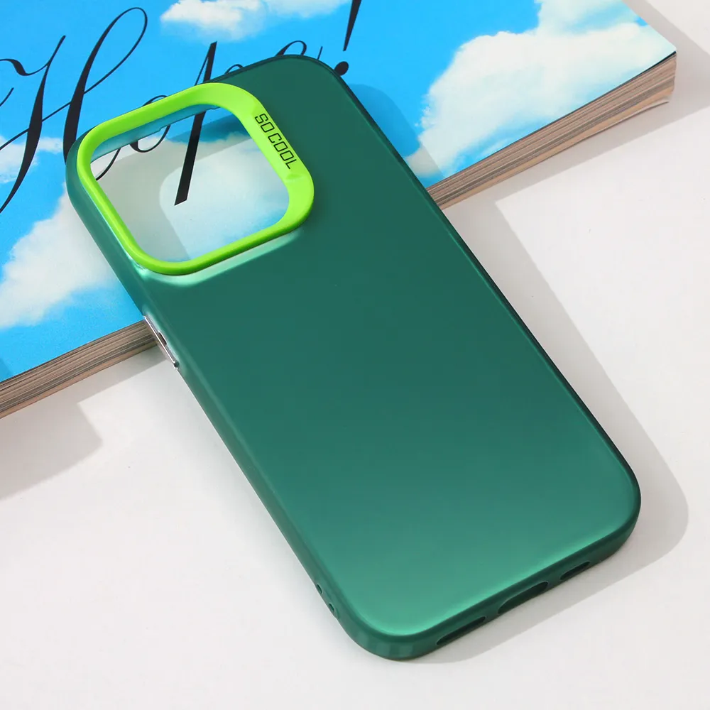 Torbica Clear za iPhone 15 Pro 6.1 zelena