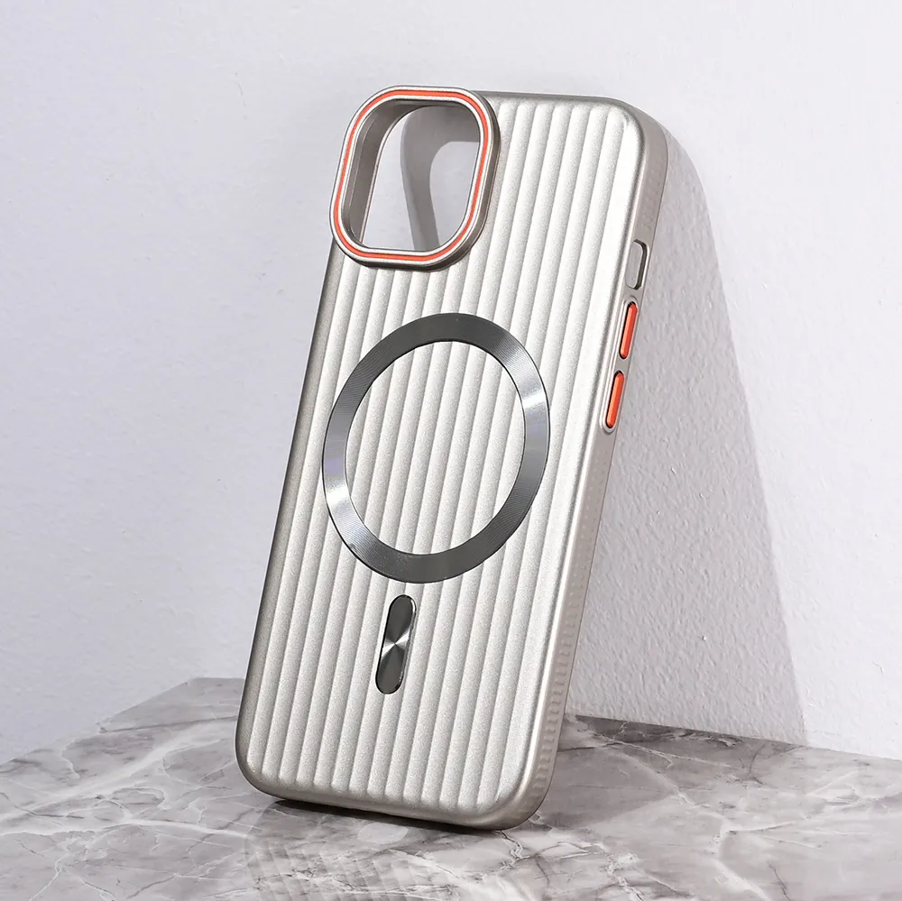 Torbica Magsafe Stripe za iPhone 15 6.1 siva