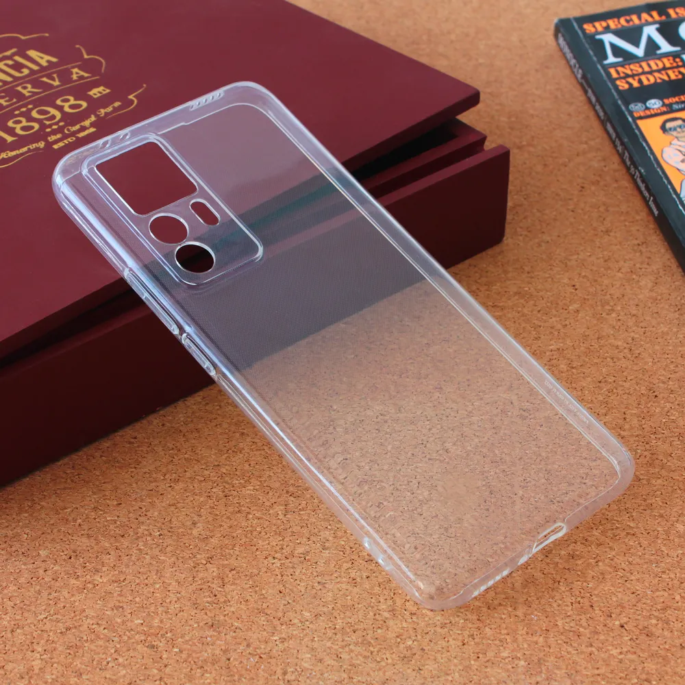 Torbica silikonska Ultra Thin za Xiaomi 12T transparent