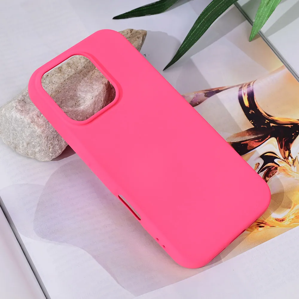 Torbica Teracell Soft Velvet za iPhone 16 Pro 6.3 pink