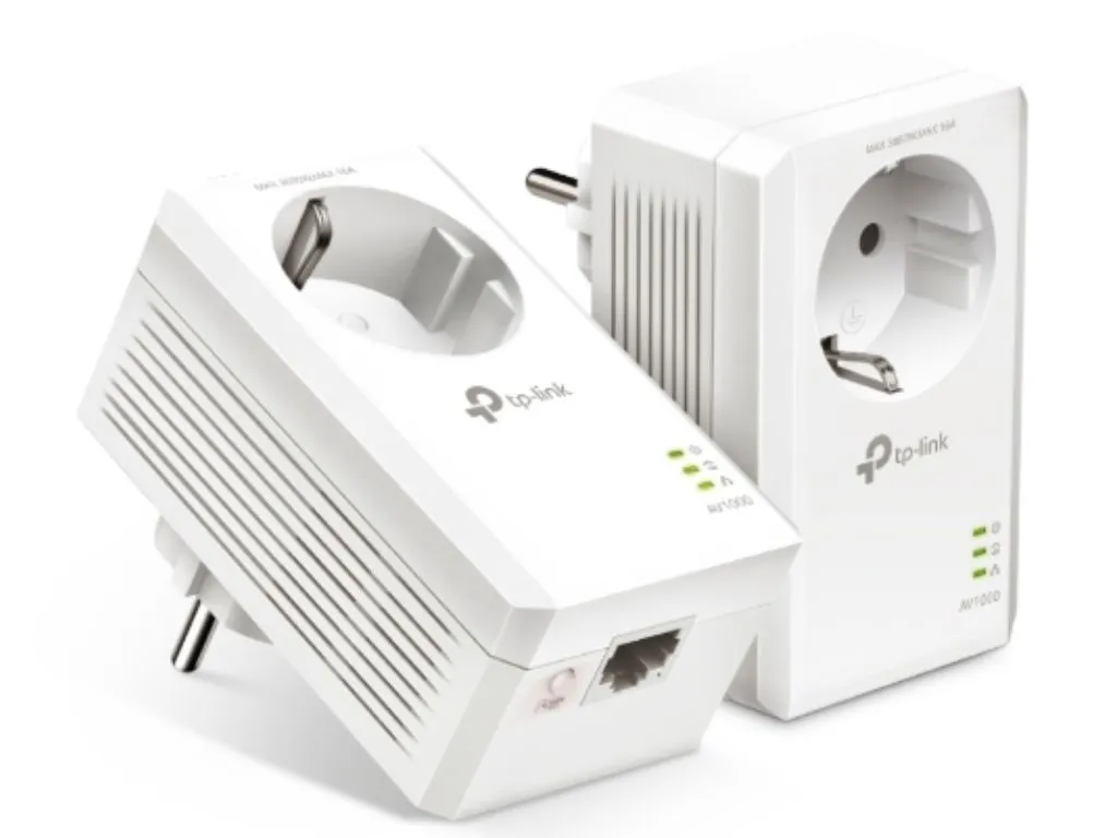 TP LINK Powerline TP-LINK ItemDescription/2 AV1000 Gigabit Pass-through Powerline Starter Kit