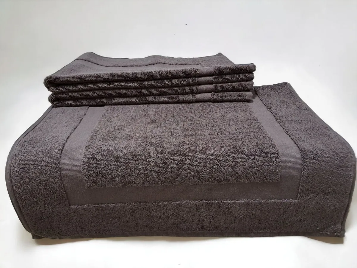 VIKTORIJA Peškir Floor Braon 750g/m2 50x80cm