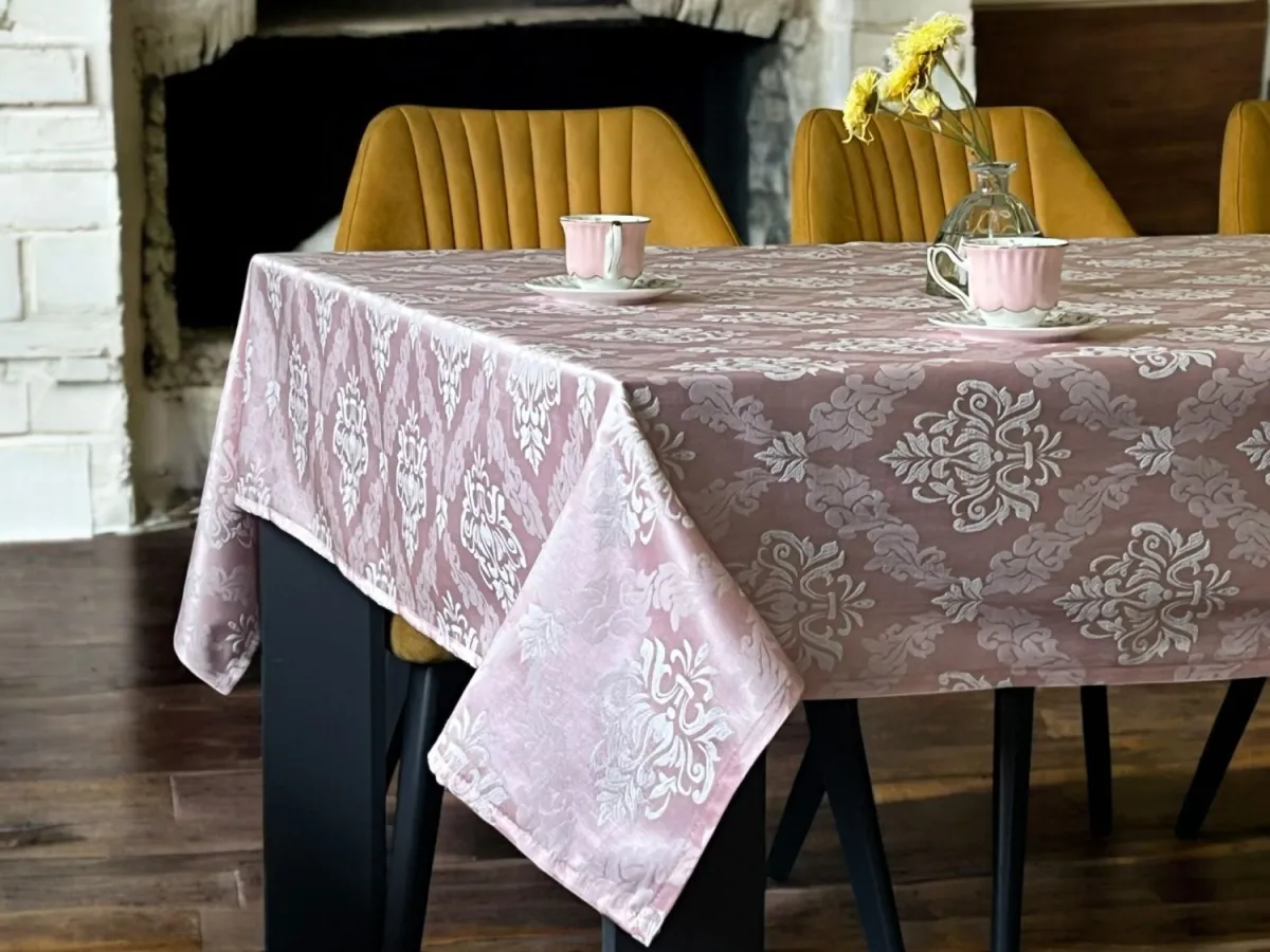VIKTORIJA Stolnjak Kitchen Nova 150x220cm Roze boja A1
