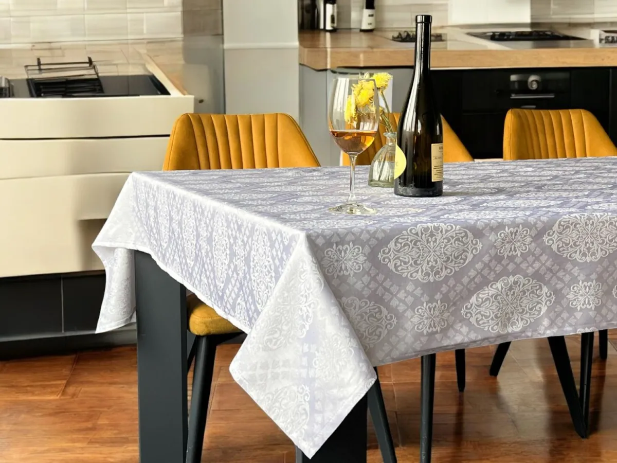 VIKTORIJA Stolnjak Kitchen Nova150x160cm Bela boja A18