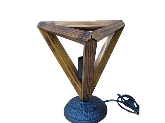 Stona lampa PIRAMIDA
