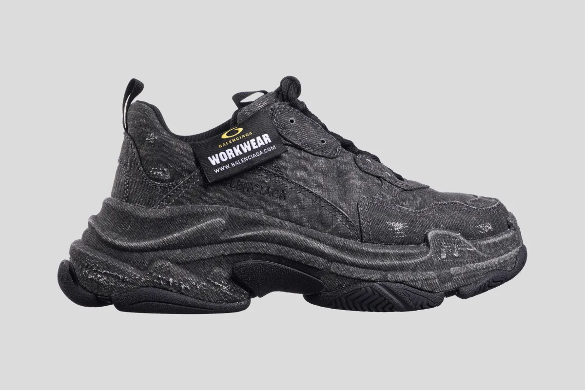 BALENCIAGA Patike 536737-WTSUL-1010/PL26 TRIPLE S SNEAKER  WORKWEAR LABEL BLACK