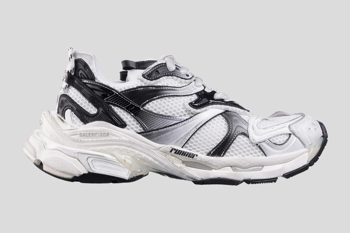 BALENCIAGA Patike 779066-WRN2G-9010/PL26 RUNNER.2 GRADIENT LINES WHITE/BLACK
