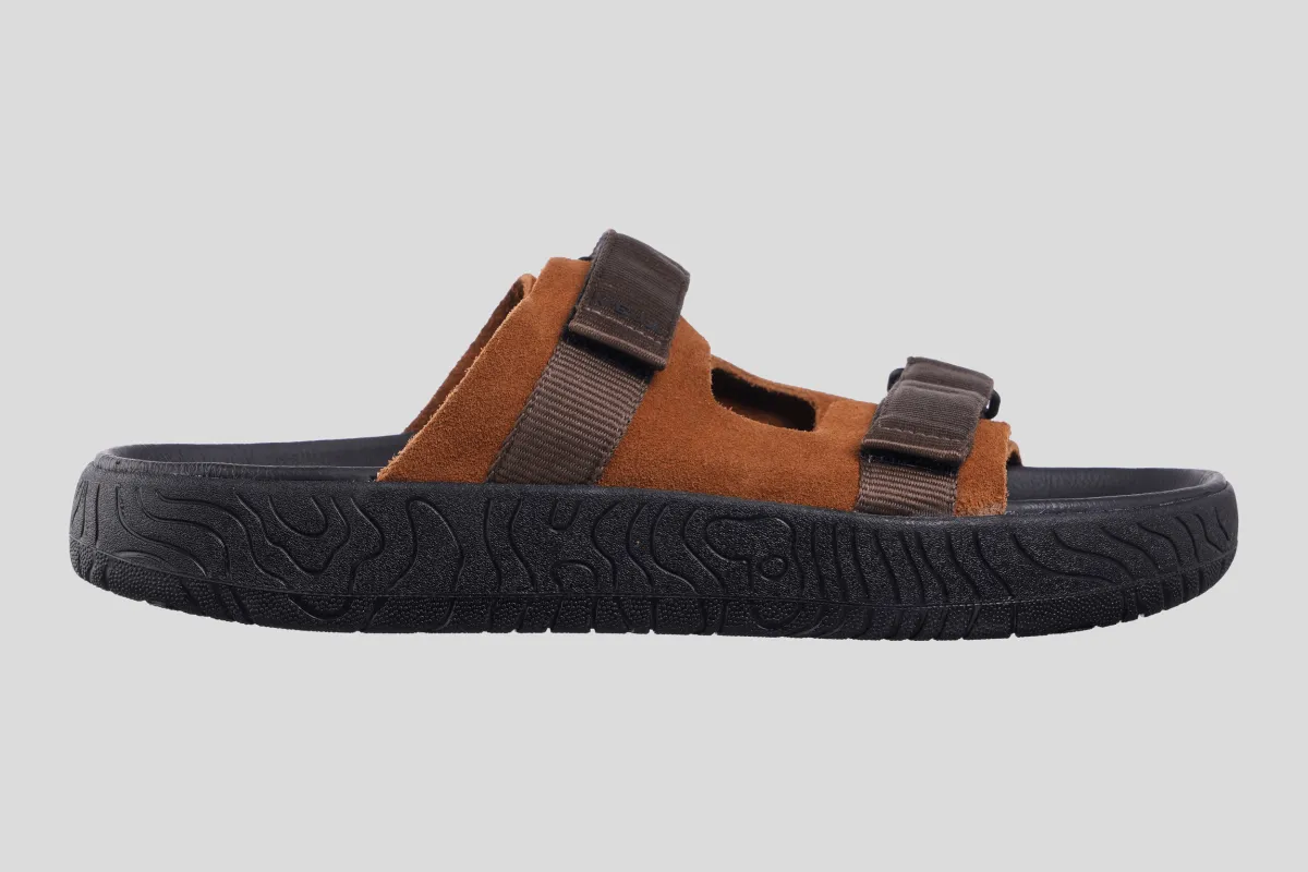 VEJA Papuče AP3221556 ARPOADOR COGNAC_EAGLE_BLACK/PL26