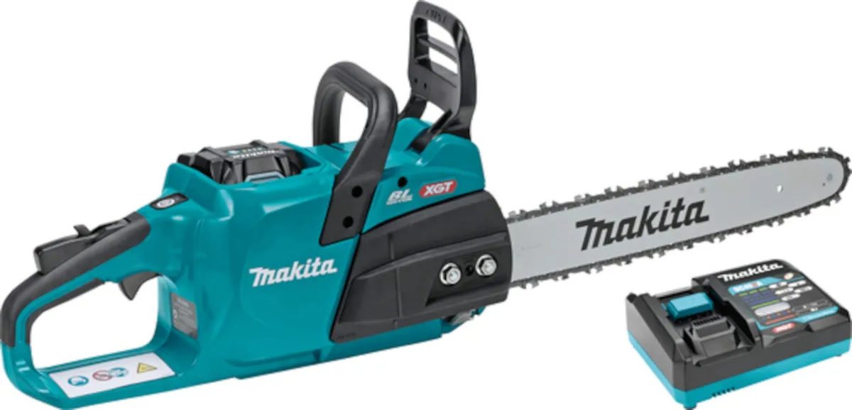 Akumulatorska lančana testera Makita UC026GT101; 1 x BL4050 5,0 Ah + punjač; 40V XGT Max