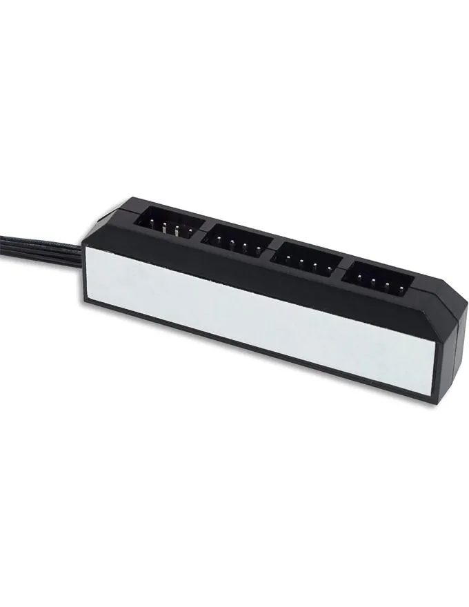 Hub za ventilatore DeepCool FH-04