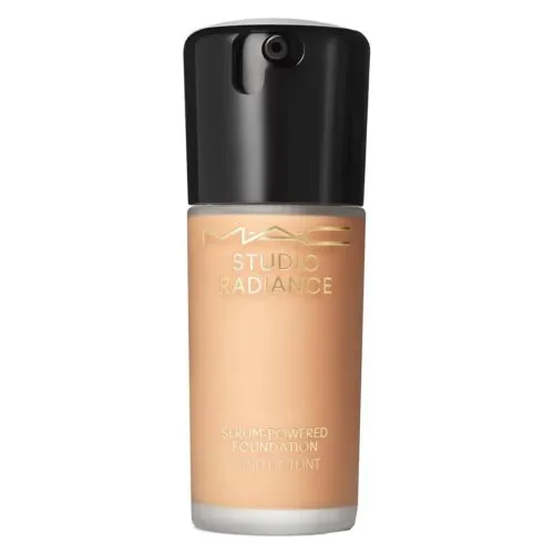 Mac  Studio Radiance Serum Powered Foundation