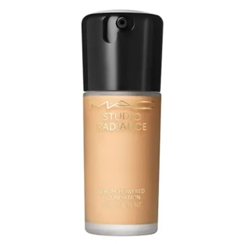 Mac  Studio Radiance Serum Powered Foundation
