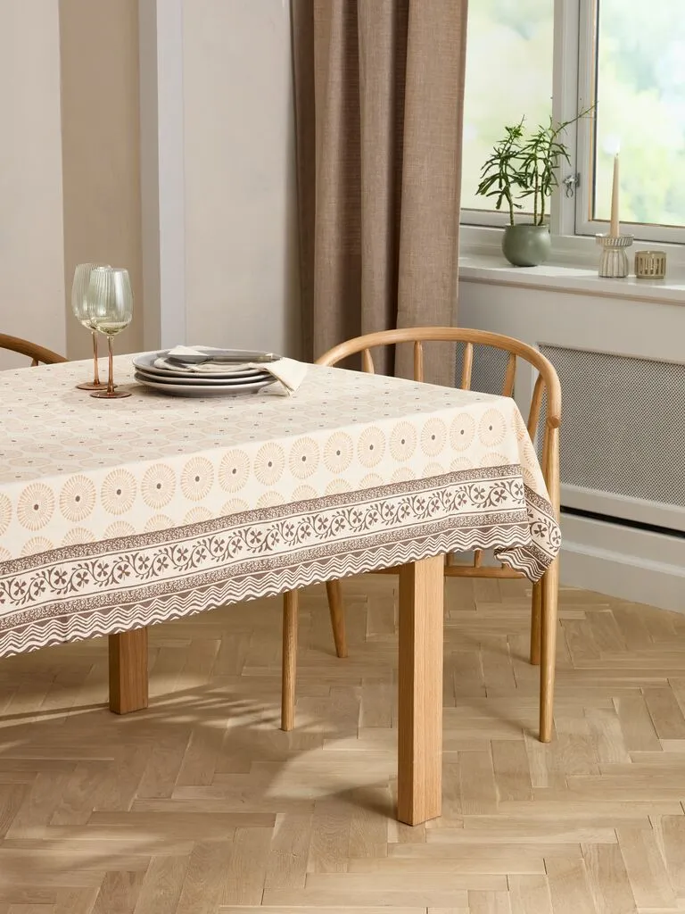 Stolnjak BRUNMYRAK 140x240 late/braon