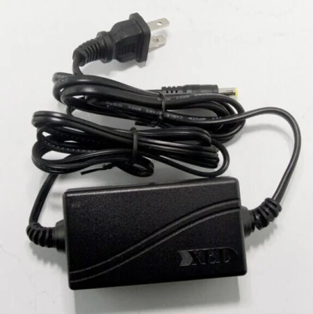 Adapter 12V/2A XED-2011SC6 ( 645 )