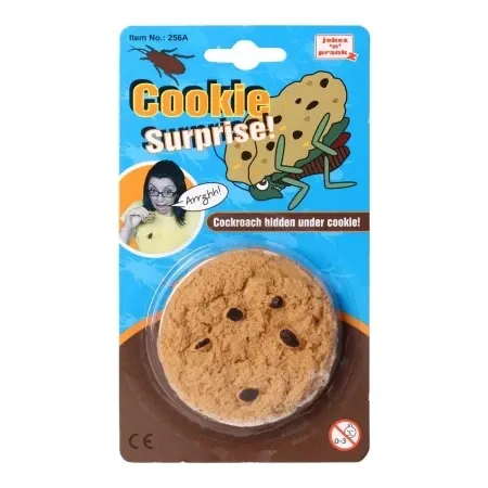 Bambini prank lažni kolač sa bubom ( 894410 )