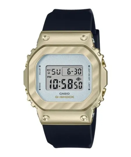 Casio g-shock ženski sat ( GM-S5600BC-1 )