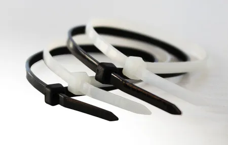 Commel pvc vezice 2,5mm x 100mm bela, 100 kom ( c365-101 )