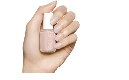 Essie lak za nokte 6 ballet slipper ( 1100018199 )