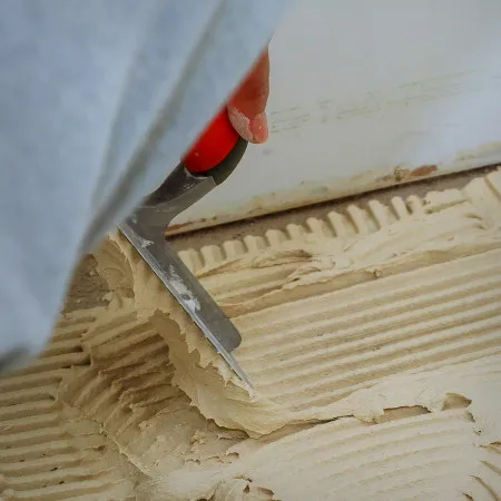 Gleterica Inox profesional soft drška nazubljena 12x12mm Beorol ( GRSPN12 )