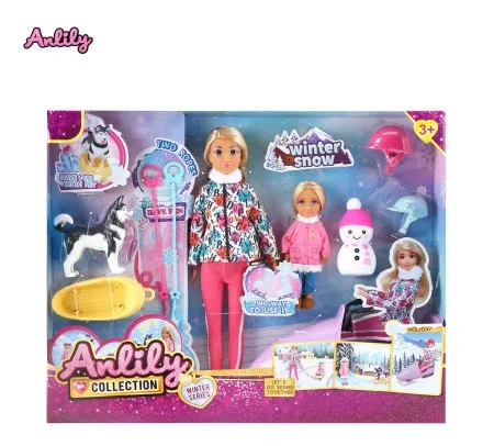 Ittl lutka zimski set sa devojčicom i kucom ( 258185 )