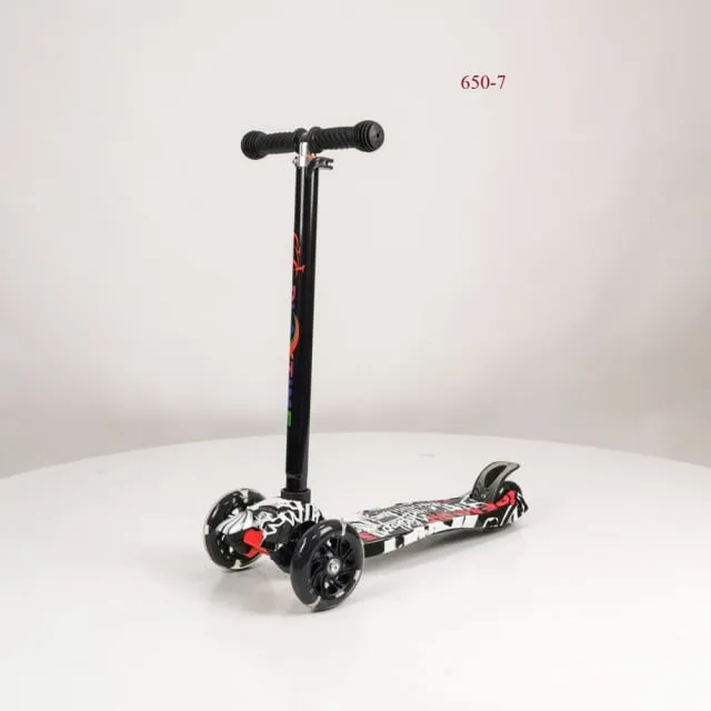 Maxi Trotinet za decu sa svetlećim točkovima Model 650-7