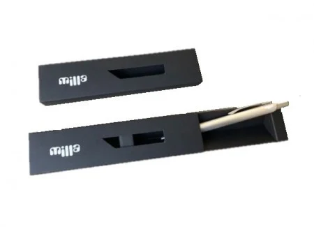 Metalna hemijska u kutiji RG600802 ( 10/0543 )